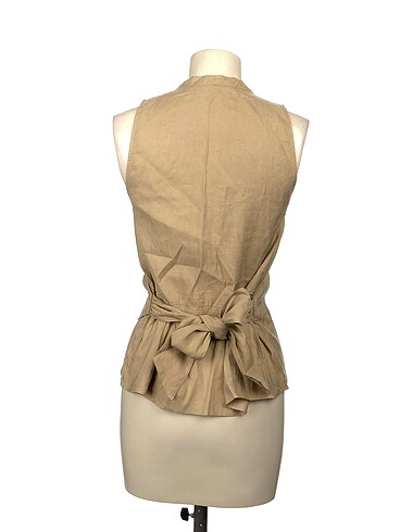 l Beden Zara Bluz %70 İndirimli.
