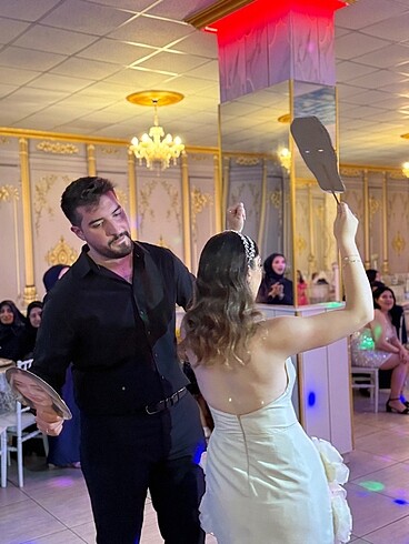 l Beden Mini güllü abiye
