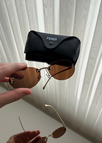 Fendi Fendi Transparan Bej Kadın Güneş Gözlüğü