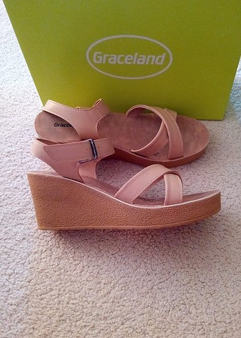 yeni deichmann