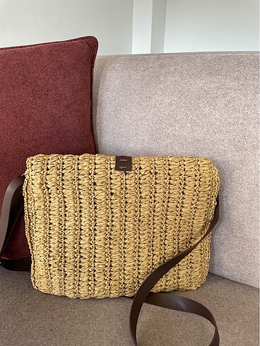 Mango Rafya clutch çanta