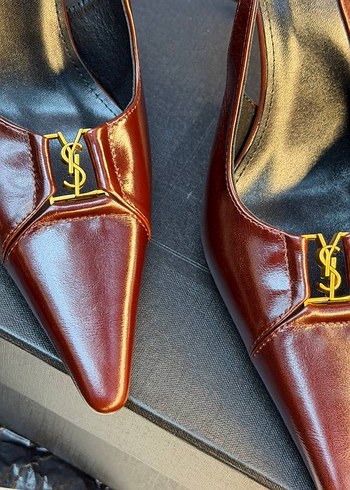 Kahverengi Rugan Tokalı Stiletto Kadın Ayakkabı - Görsel 2