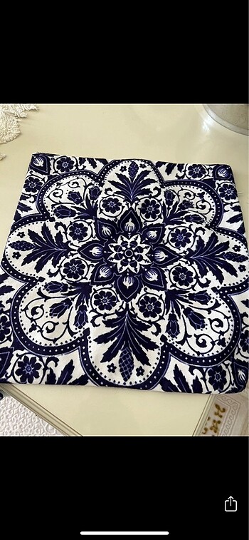 Dekoratif yastık kılıfı
