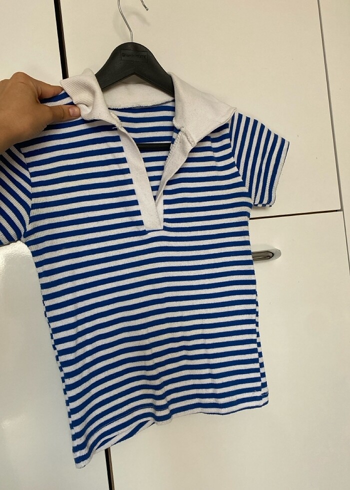 Crop tişört - Görsel 3