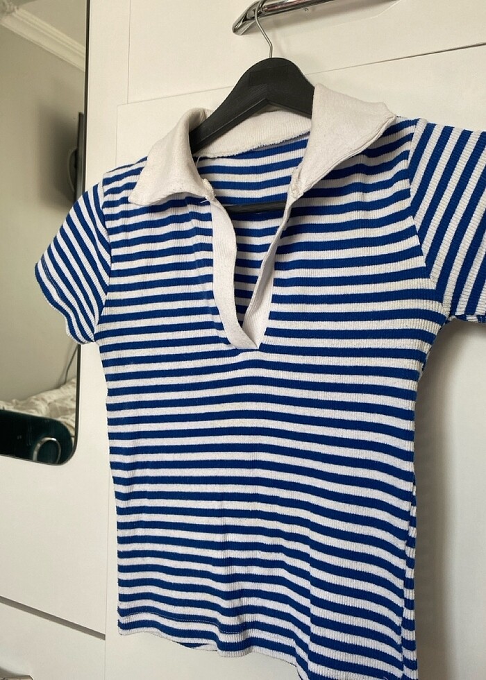 Crop tişört - Görsel 2