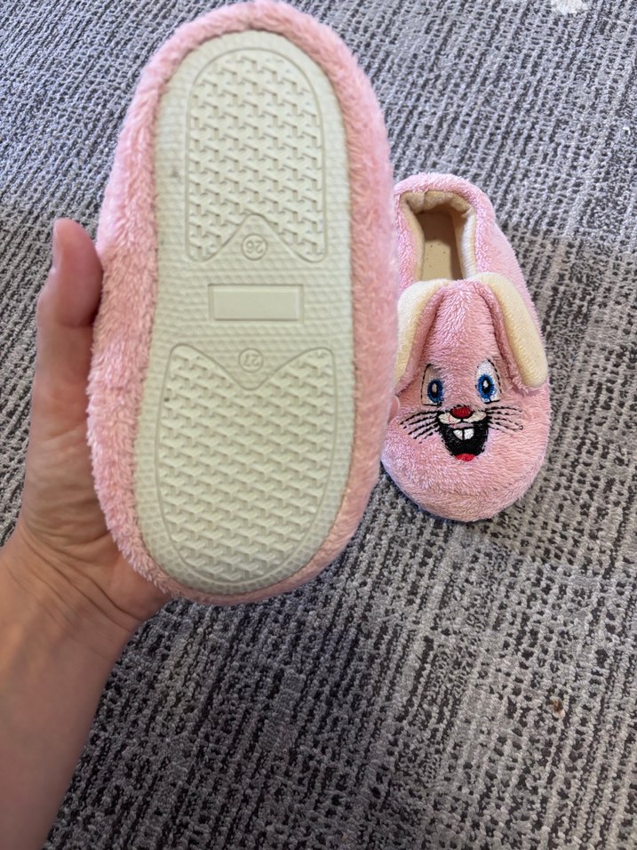 Kızlar için Pembe Nakışlı Sıcak Ev Terliği - Görsel 2