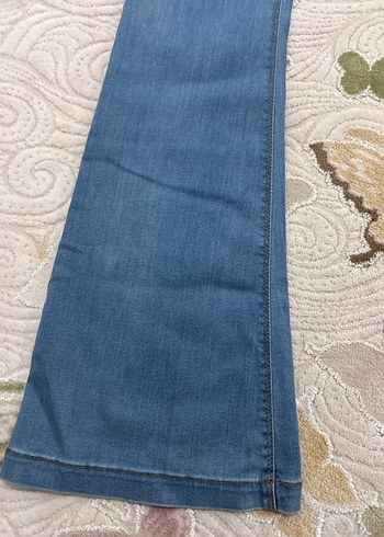 Bohem Tarz Mavi Düğmeli Kadın Kot Pantolon - Görsel 2