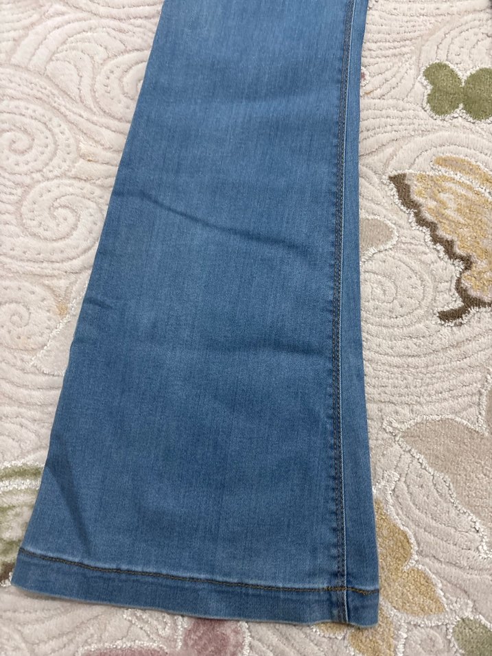 Bohem Tarz Mavi Düğmeli Kadın Kot Pantolon - Görsel 2