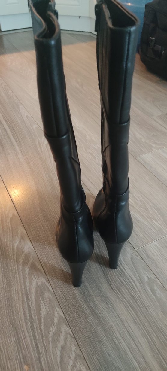 Kadın Siyah Gerçek Deri Çizme - Görsel 3