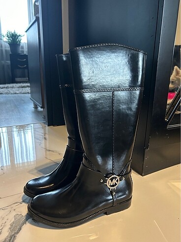 39 Beden Michael Kors yağmur çizmesi