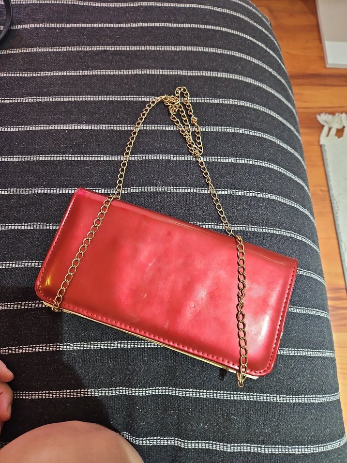 Kırmızı Deri Zincirli Kadın Cüzdanı - Görsel 3