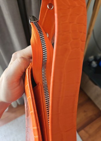 Turuncu Deri Yılan Desenli Kadın Çanta yenidir hic kullanmadim - Görsel 8