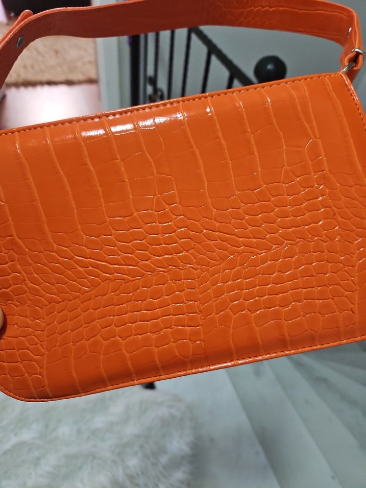 Turuncu Deri Yılan Desenli Kadın Çanta yenidir hic kullanmadim - Görsel 5