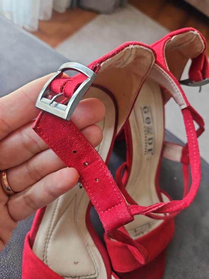 Kırmızı Süet deri Tokalı Kadın Topuklu Ayakkabı - Görsel 2