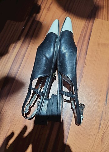 #ipekyol Tokalı Siyah Beyaz Stiletto Kadın Ayakkabı - Görsel 8