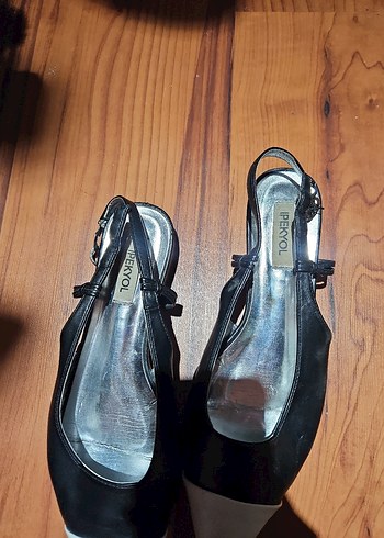 #ipekyol Tokalı Siyah Beyaz Stiletto Kadın Ayakkabı - Görsel 9