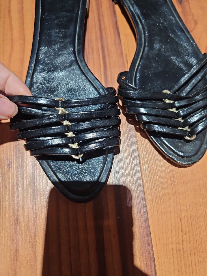 #zara Siyah Parlak rugan deri  Terlik - Görsel 2