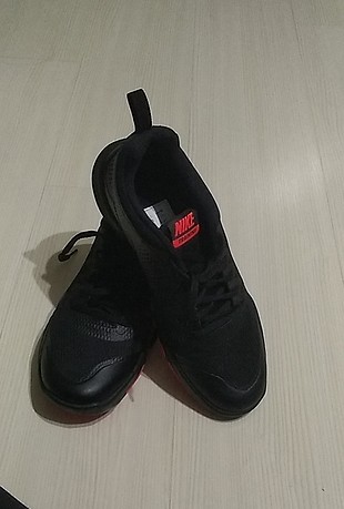 42 Beden siyah Renk orijinal nike erkek spor ayakkabısı