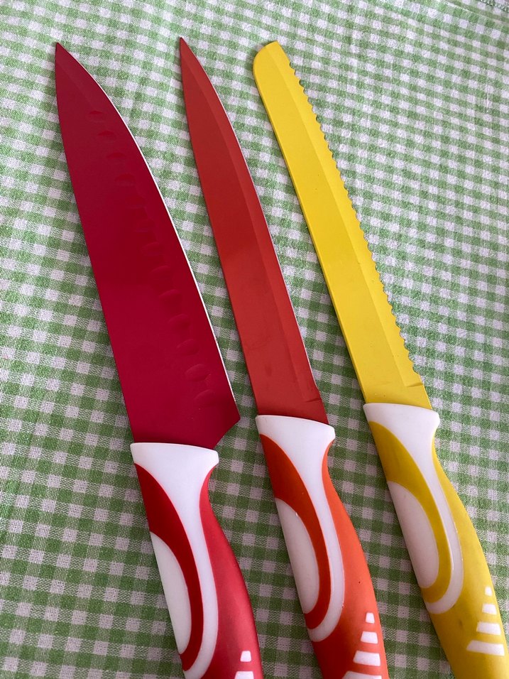 Renkli Swiss Koch bıçak seti - Görsel 4