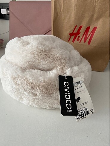 H&M H&M peluş kalpak şapka