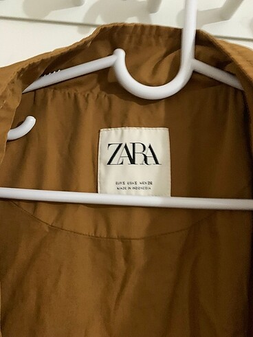 s Beden Zara Trençkot