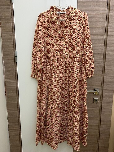 ZARA Desenli Elbise