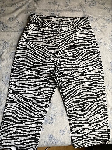 38 Beden Zebra desen Pantolon