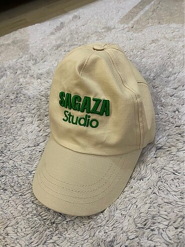 Sagaza şapka