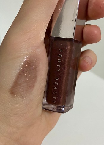 Fenty Beauty Dudak Parlatıcısı - Görsel 5