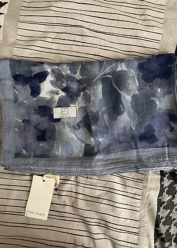 Fresh scarfs Şal - Görsel 3