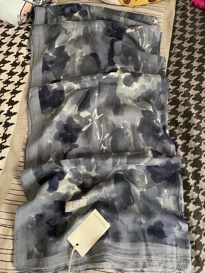 Fresh scarfs Şal - Görsel 4