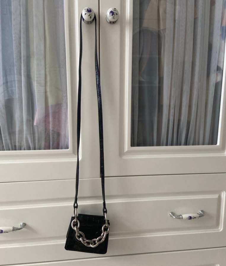 Stradivarius   Zincirli Çanta - Görsel 2