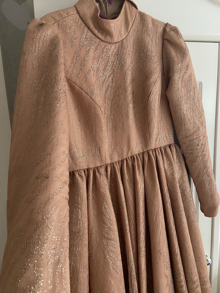 Meliha tarhanacı sindy abiye - Görsel 3