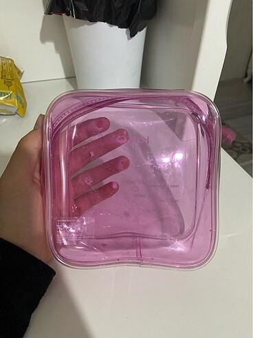 Kiko Kiko makyaj çantası