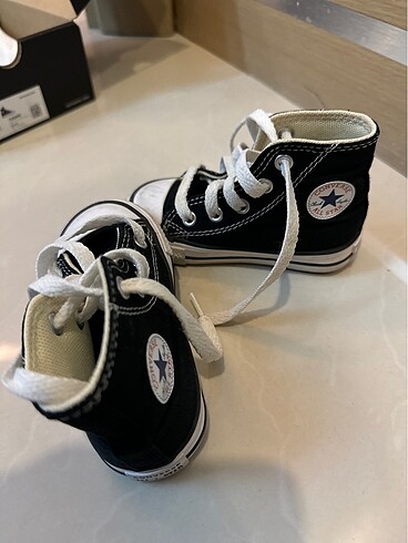 21 Beden siyah Renk Converse çocuk spor ayakkabı
