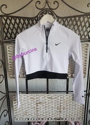 Mike crop Bustiyer 