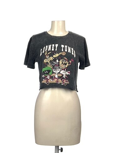 Addax T-shirt %70 İndirimli.