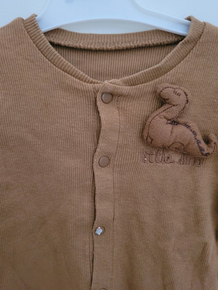 Düğmeli Kahverengi Bebek Tulum - Görsel 2