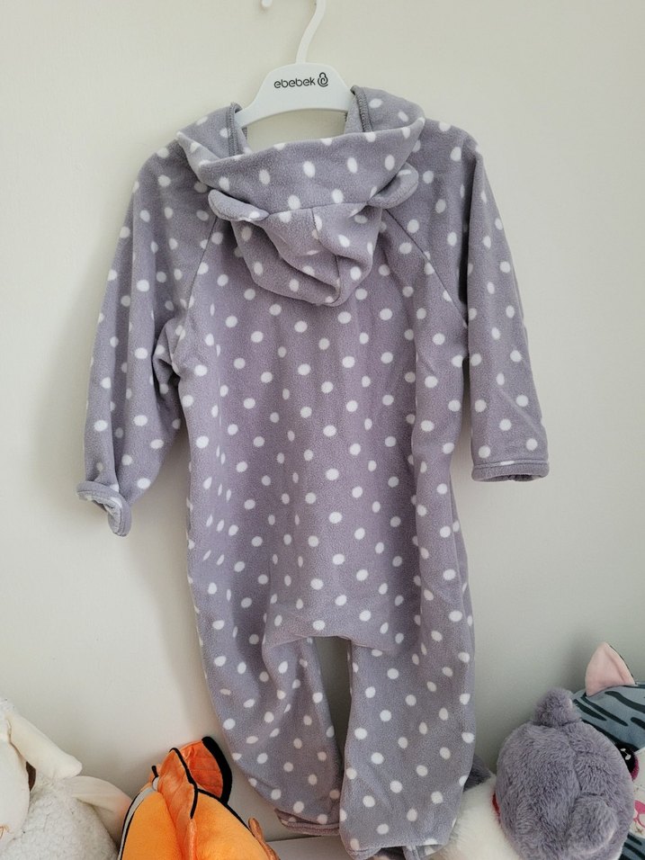 Kapüşonlu Gri Bebek Tulumu - Görsel 3