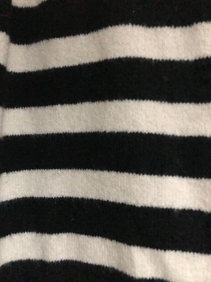 Kadın Siyah Beyaz Çizgili Triko Kazak - Görsel 4