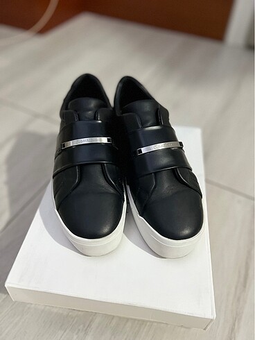 36 Beden siyah Renk Calvin Klein ayakkabı