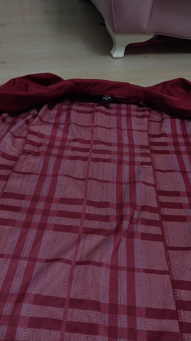 Bordo Düğmeli Uzun Kadın Yağmurluk - Görsel 4