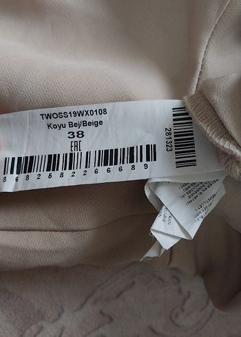 Kadın Bej Yüksek Bel Keten Şort - Görsel 5