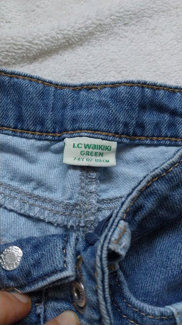 Kız Çocuk Batik Desenli Bol Kesim Denim Şort - Görsel 4