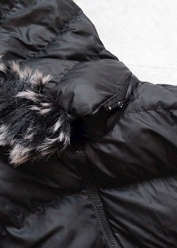 Siyah Uzun Kürklü Kadın Yelek - Görsel 6