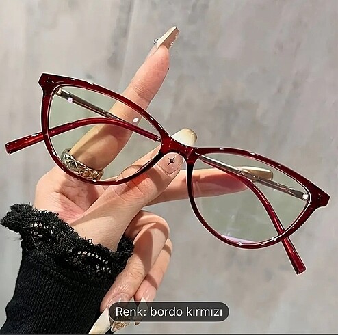 Cat eye model gözlük çerçevesi