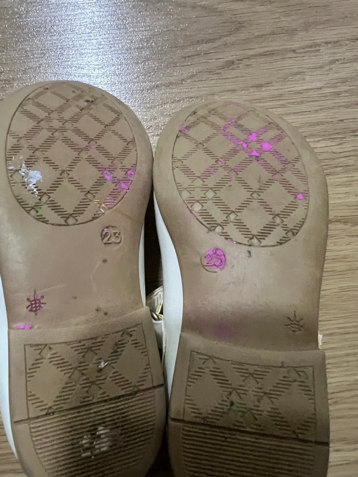 Kız Çocuk kırıkBeyaz Kelebekli Tokalı Babet yenidir - Görsel 3