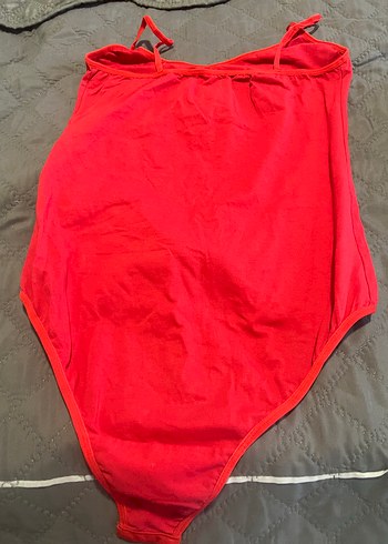 Kırmızı Kadın badi - Görsel 2