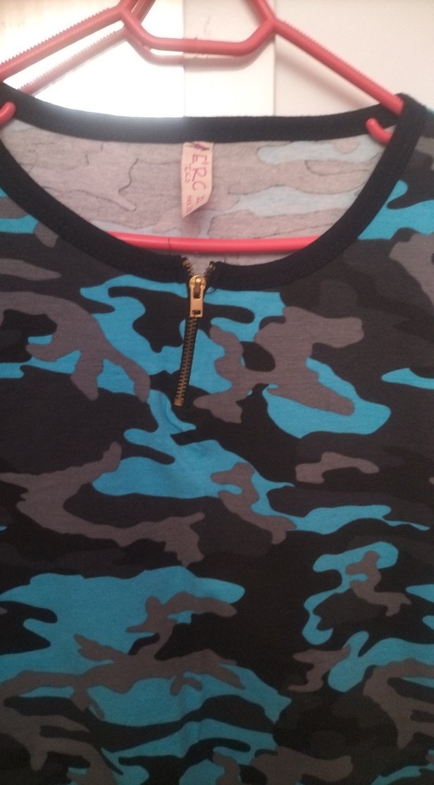 Kadın Turkuaz Kamuflaj Kısa Kollu Tişört - Görsel 2