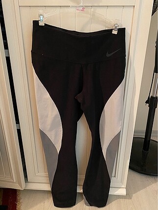 Nike xs siyah beyaz tayt